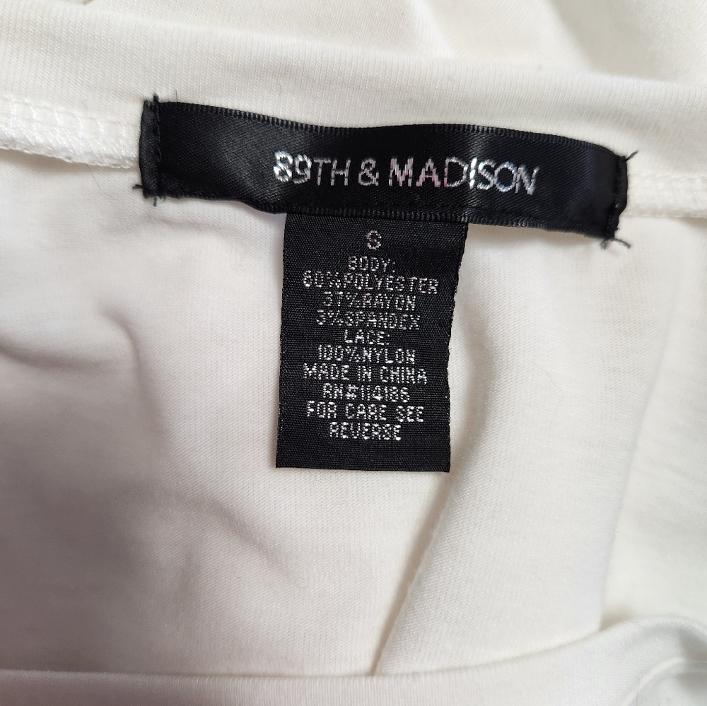 89th & Maddison white lace shirt size small - Picture 8 of 8